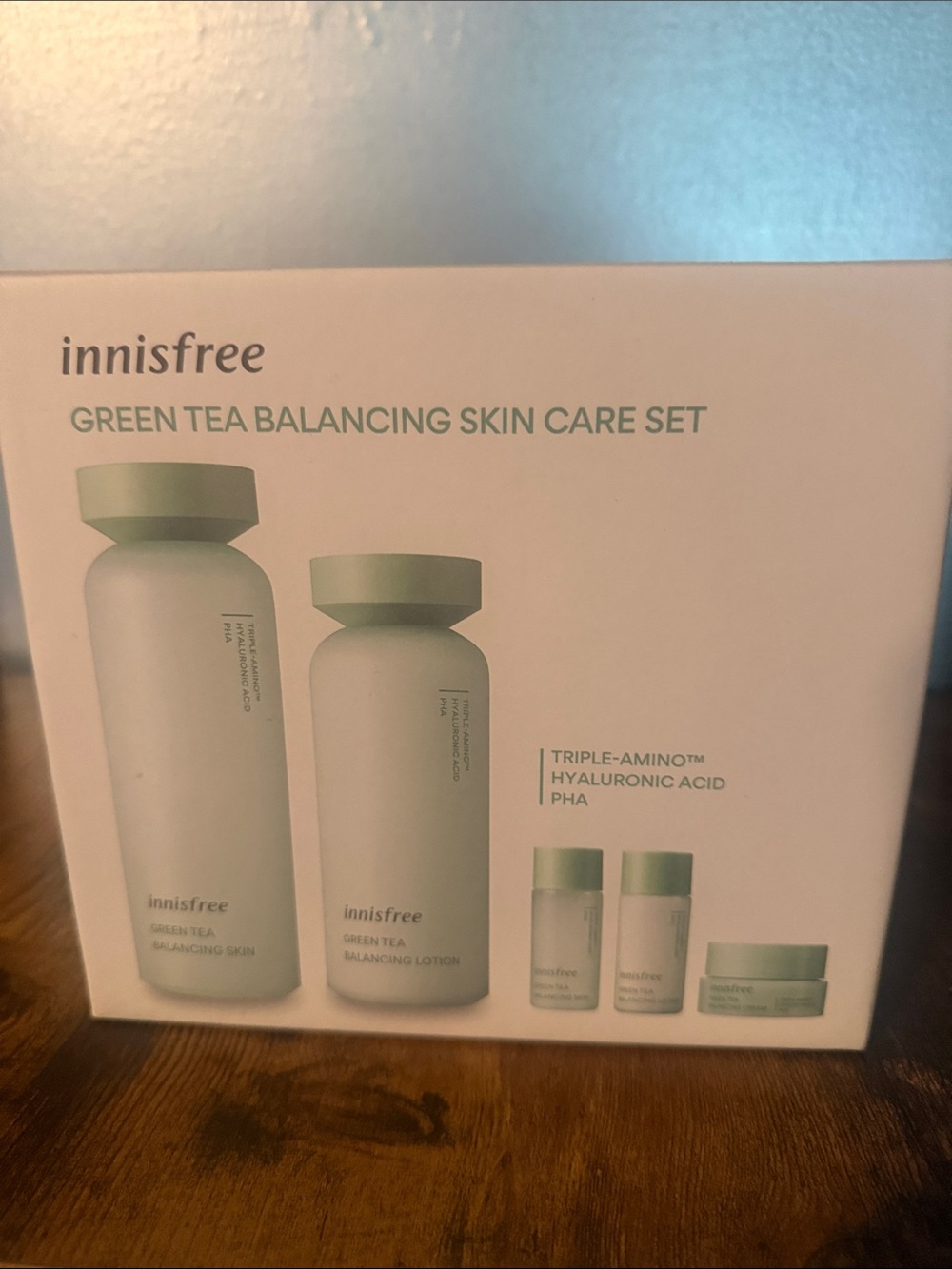innisfree Green Tea Balancing Skin Care 5 pc Set - 13.69 fl oz